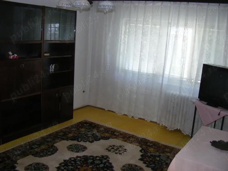 Apartament cu 4 camere decomandat în Lugoj