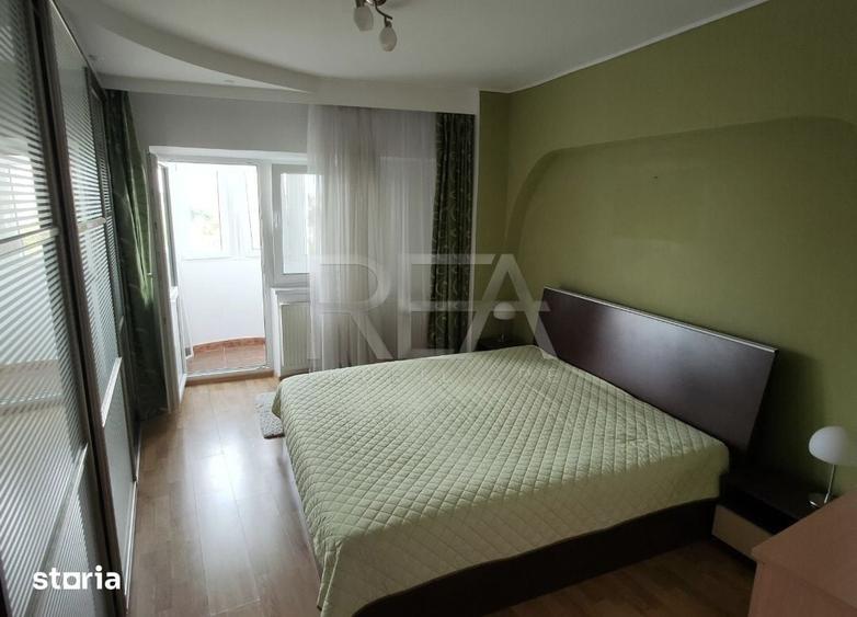 Apartament cu 3 camere decomandat în Crângași