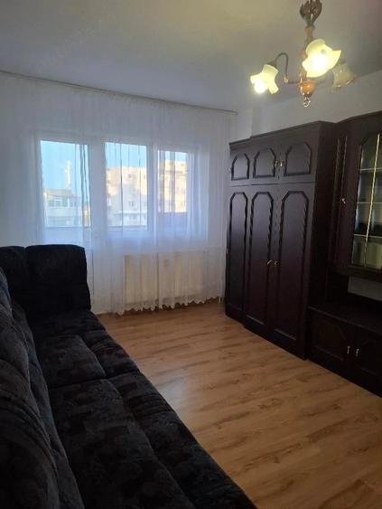 Apartament cu 2 camere decomandat în Sud