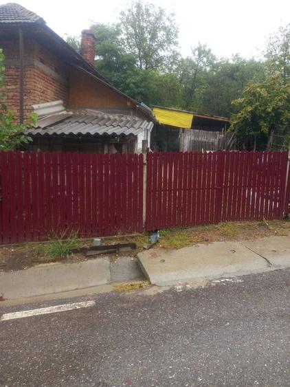 Casă cu 3 camere în Priboieni