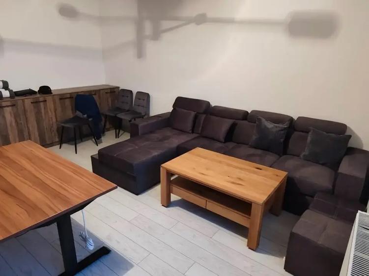Apartament cu 2 camere, mobilat în Virtuții