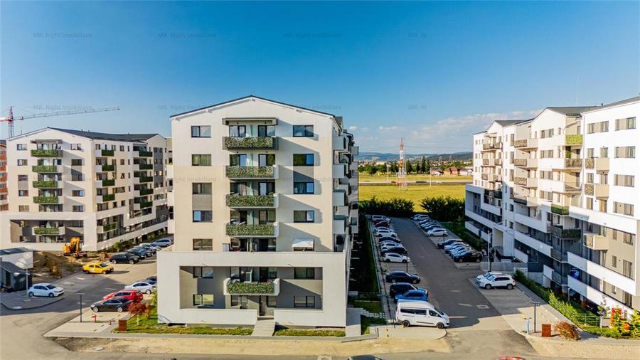 Apartament cu 2 camere decomandat, mobilat în Tractorul