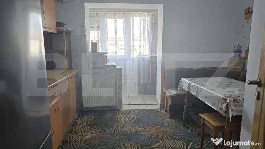 Apartament de inchiriat, cu 2 camere, 58 mp, zona Micro 17 - 8