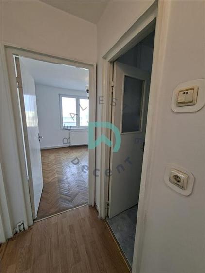 Apartament cu 3 camere circular în Astra
