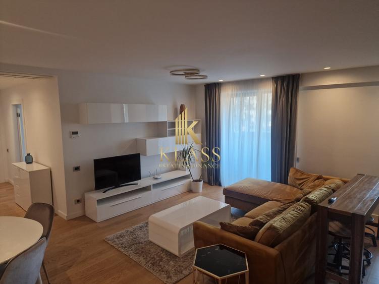 Apartament cu 3 camere semidecomandat, mobilat în Aviației
