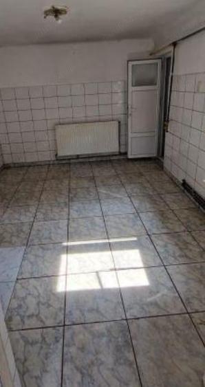Casă cu 4 camere în Bereasca