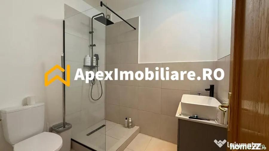 Apartament cu 3 camere semidecomandat, mobilat în Universitate