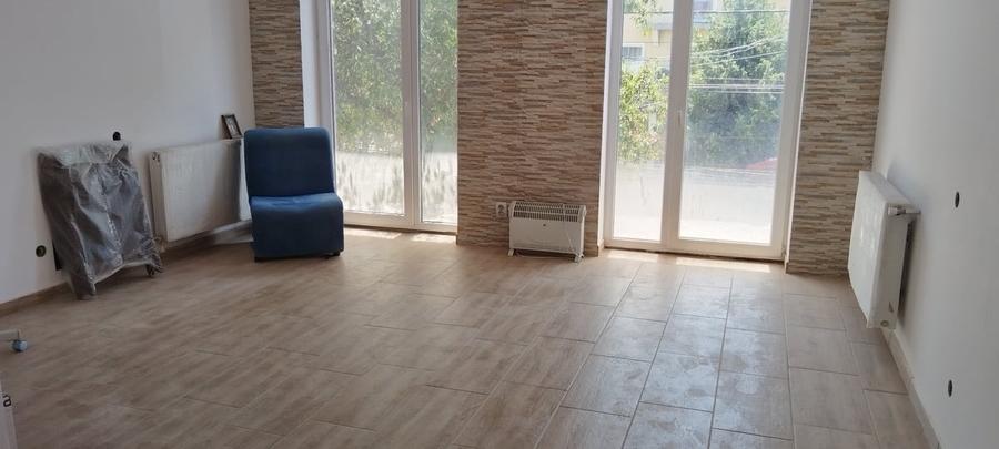 Casă cu Teren 160 Mp în Fundeni