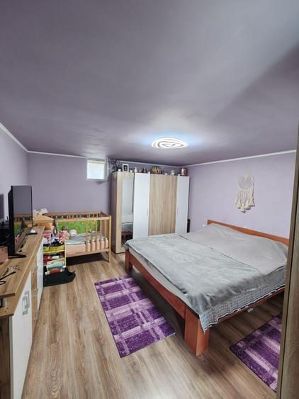 Casă cu 3 camere în Central