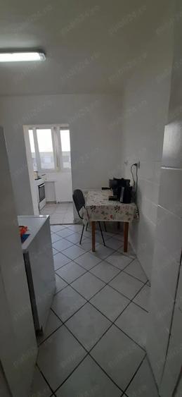 Apartament cu 3 camere decomandat în Lotus