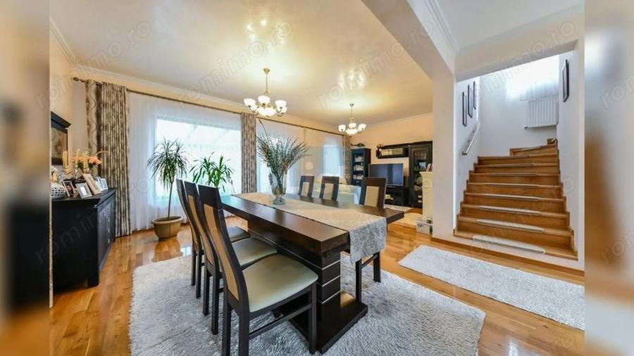 Casă cu Teren 452 Mp în Gheorgheni