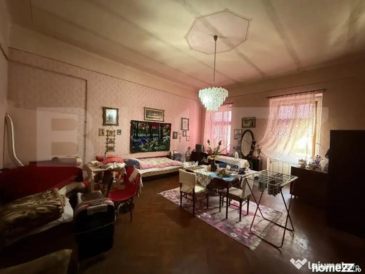 Apartament cu 2 camere semidecomandat în Ultracentral