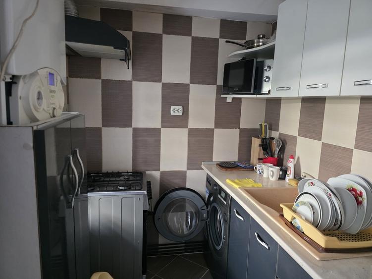Apartament cu 2 camere nedecomandat în Central