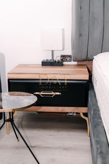 Apartament cu 3 camere, mobilat în Zorilor