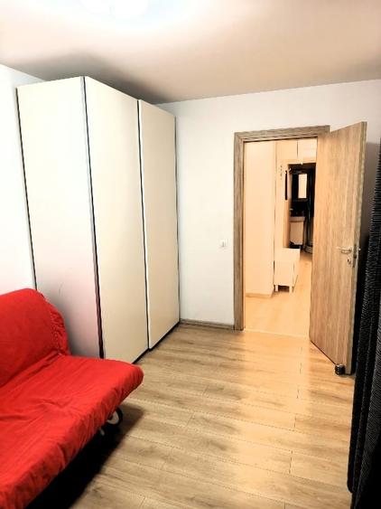 Apartament cu 3 camere decomandat, mobilat în Chitila