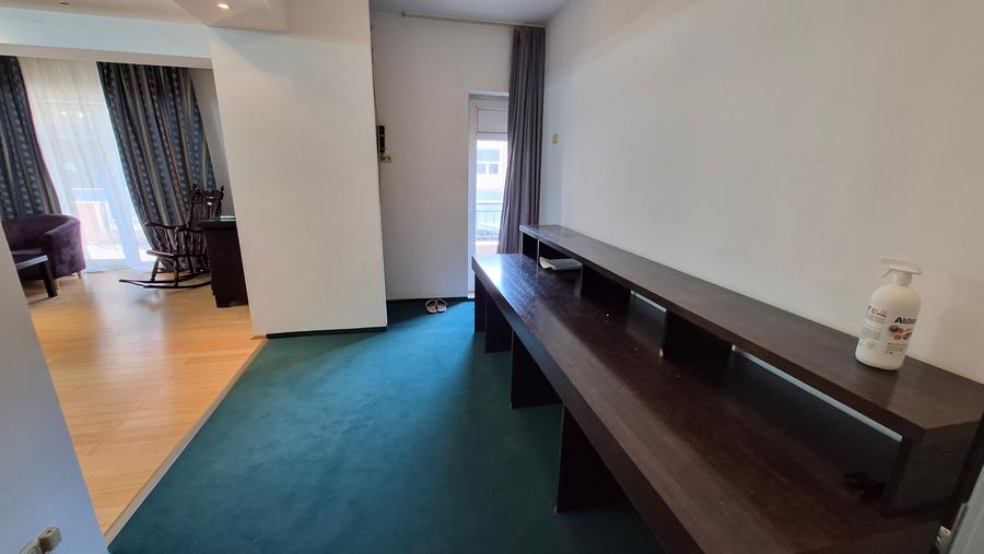 Apartament cu 3 camere decomandat în Unirii