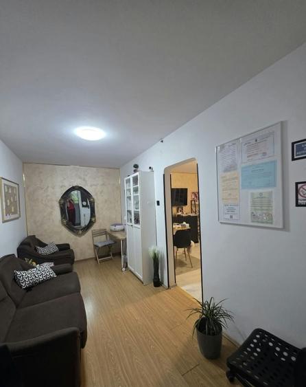Apartament cu 2 camere semidecomandat în Țânțăreni
