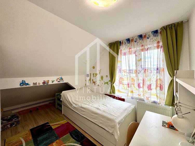 Casă individuală cu 5 camere cu Canalizare în Cristian