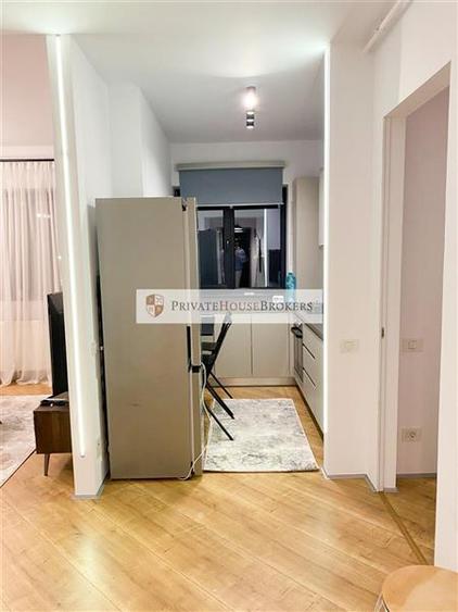 Apartament cu 2 camere semidecomandat, mobilat în Pipera