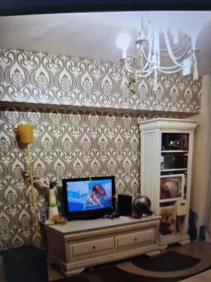 Apartament semidecomandat în 1 Mai