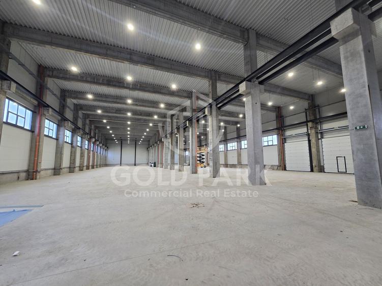 Spațiu industrial, de 3,034 mp, în Exterior Sud