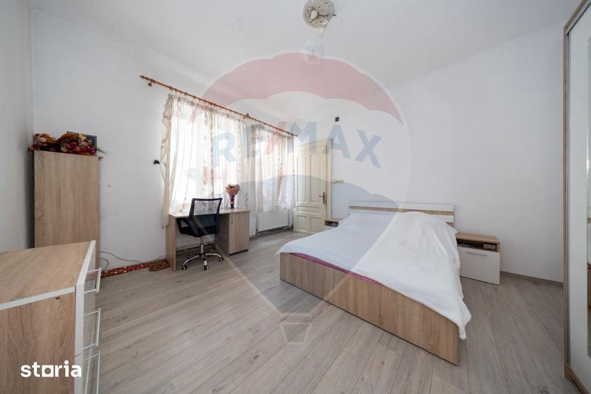 APARTAMENT 3 camere, Etaj 1, Str. Lunga nr 22, Brasov - 13