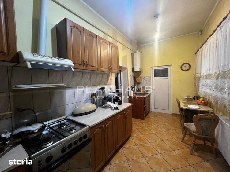 Casă cu 3 camere cu Teren 216 Mp în Săsar