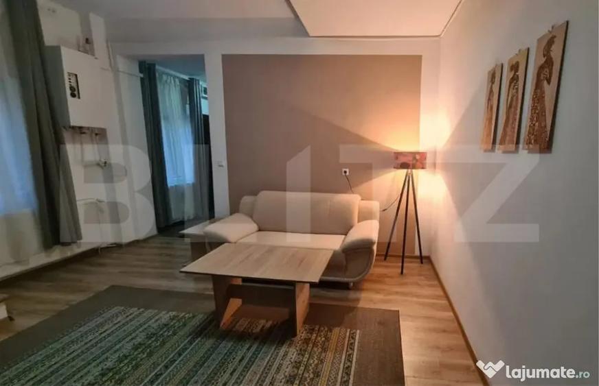 Apartament cu 3 camere decomandat în Ultracentral