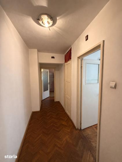 Apartament cu 2 camere decomandat în Decebal