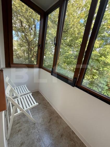 Apartament cu 2 camere decomandat, mobilat în Cornișa