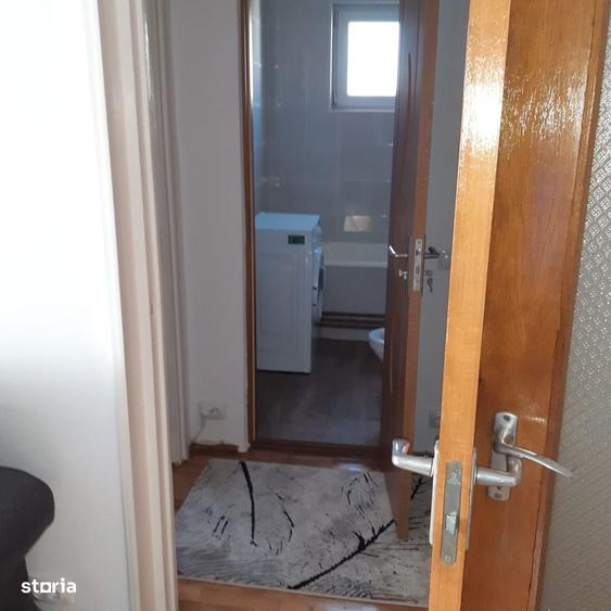 Apartament cu 2 camere decomandat, mobilat în Costin Georgian