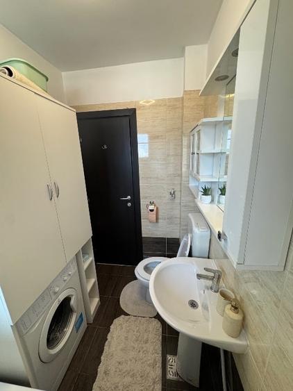 Apartament cu 2 camere decomandat, mobilat în Sălaj