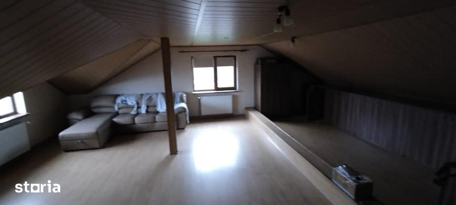 Casă cu 6 camere cu Teren 600 Mp în Kamsas