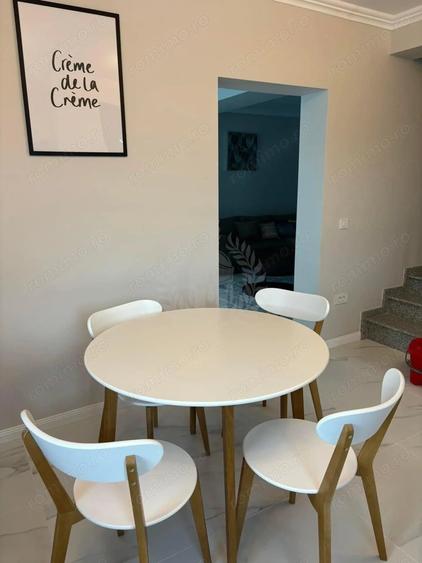 Casă cu 4 camere cu Teren 200 Mp în Păulești
