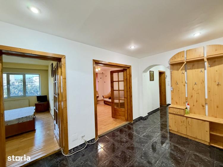 Apartament cu 3 camere în Central