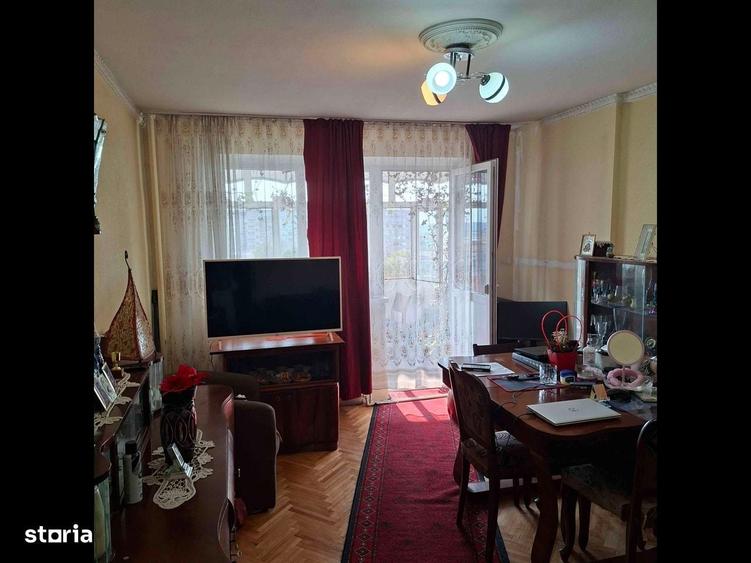 Apartament cu 3 camere în Central