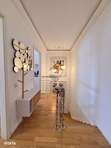 Apartament cu 3 camere în Tei