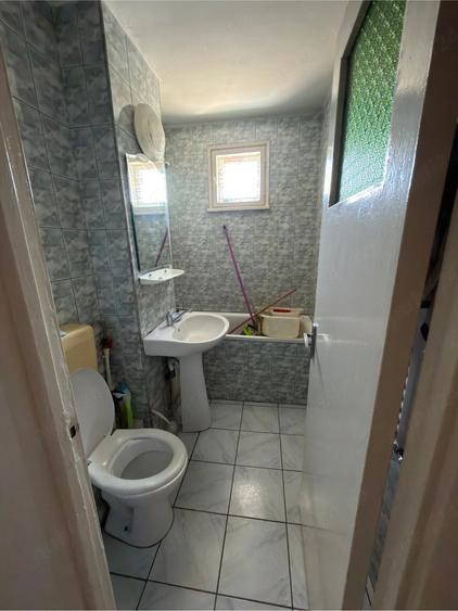 Apartament cu 2 camere decomandat în Micro 17