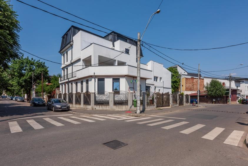 Apartament cu 2 camere semidecomandat în Turda