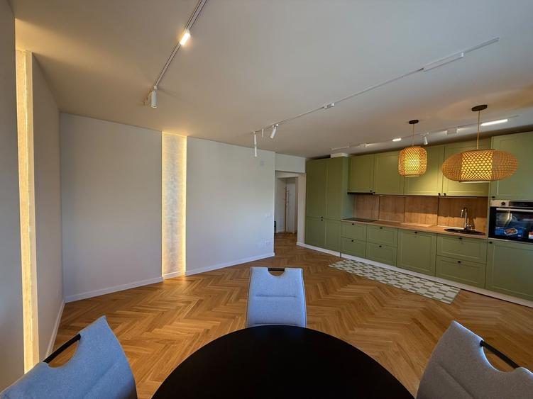 Apartament cu 3 camere, mobilat în Gheorgheni