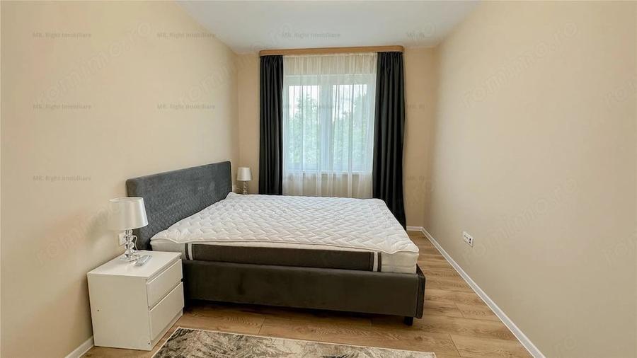 Apartament cu 4 camere în Central