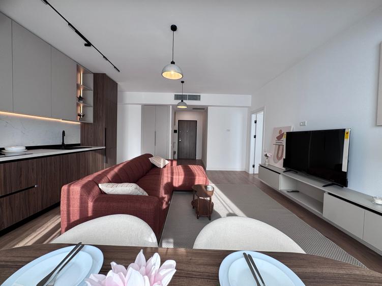 Apartament cu 3 camere decomandat în Pipera
