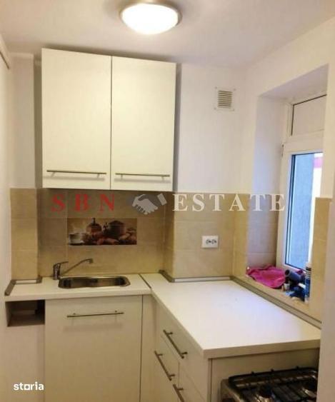 Apartament cu 2 camere decomandat, mobilat în Primăverii