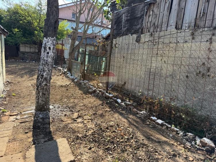 Teren Construcții intravilan de 410 mp, în Prelungirea Ghencea