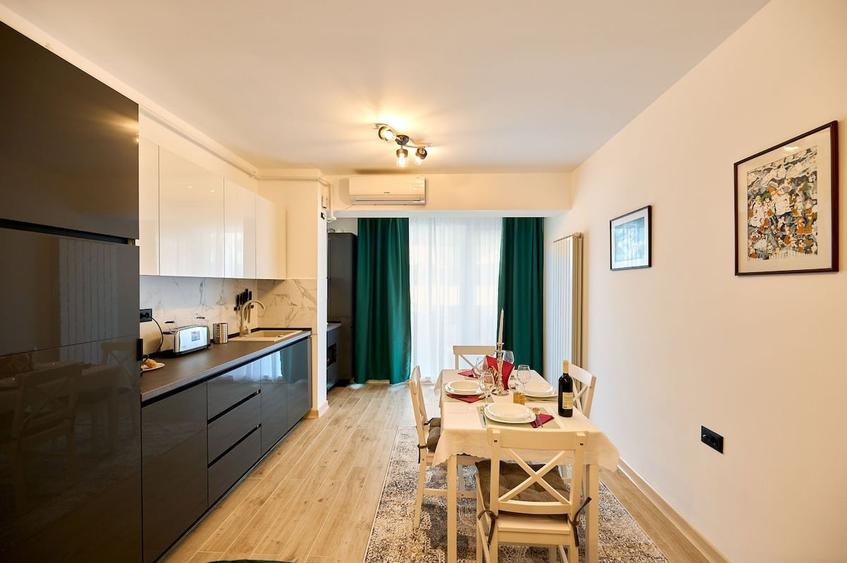 Apartament cu 2 camere decomandat în Mamaia-Sat