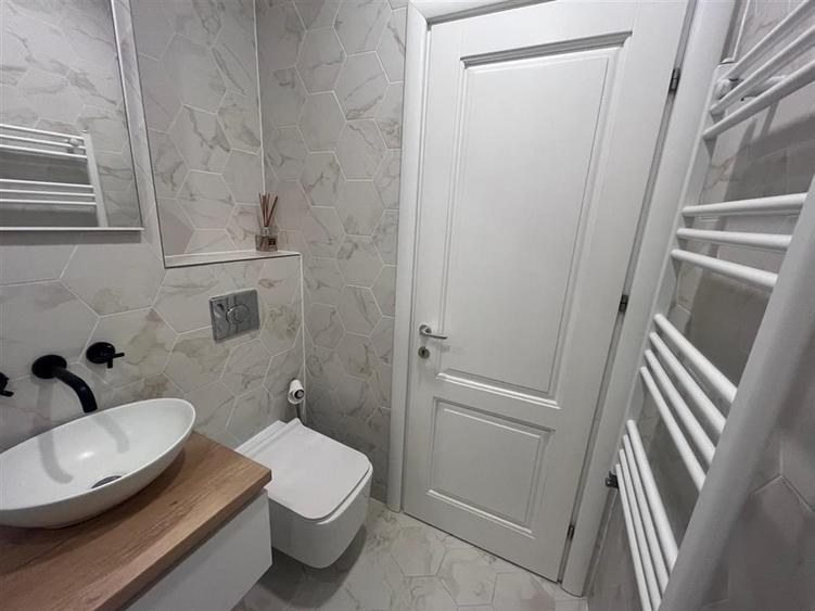 Apartament cu 3 camere decomandat, mobilat în Arhitecților - Calea Cisnădiei