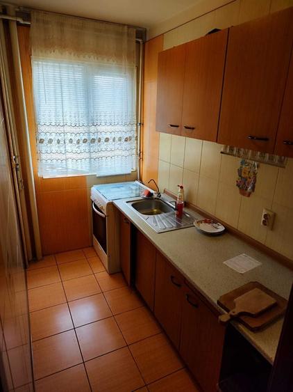 Apartament cu 2 camere nedecomandat în Central
