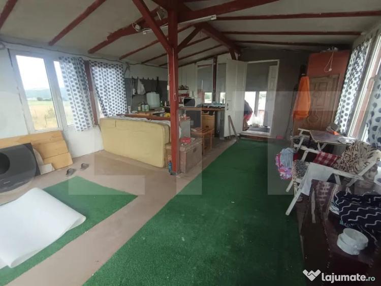 Casă cu 2 camere cu Teren 450 Mp în Dobolii de Jos