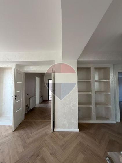 Apartament cu 3 camere decomandat, mobilat în 1 Mai