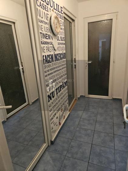 Apartament cu 3 camere decomandat în Brâncoveanu